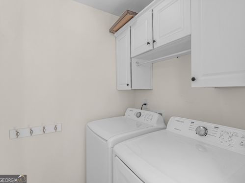 373 Chadwick Cmns, Stockbridge GA  30281-7772 exterior