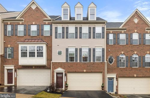 4318 Wisley Turn, Woodbridge, VA 22192-7822