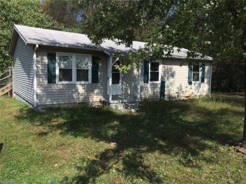 802 Mcgehee St, Ellisboro, NC 27025-1828