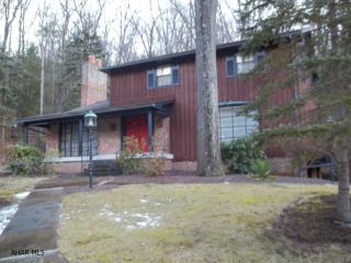 867 Homewood Dr, Altoona, PA 16601-7409