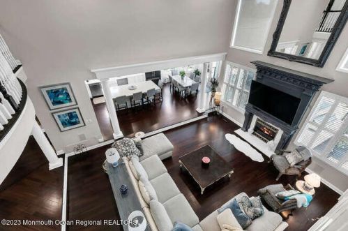 15 Pegasus Dr, Tinton Falls NJ 07724-2875 exterior