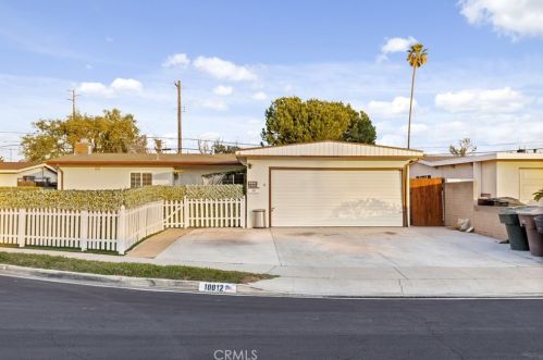 10012 Burgundy Pl, Anaheim, CA 92804-5320