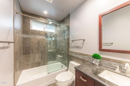 5028 Ramsdell Ave, Glendale CA 91214-1962 exterior