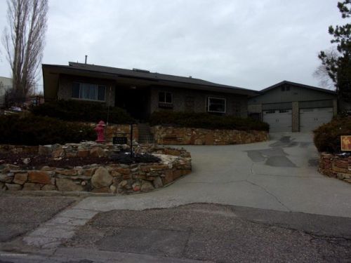 895 Bridger Cir, Craig, CO 81625-1076