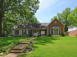 9039 Latimer Dr, Memphis, TN 38139-6635