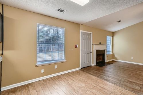 6988 New Dl Rd, Rex GA 30273-2178 exterior