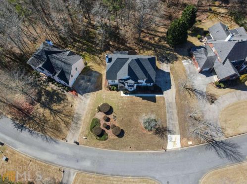 4860 Highland Lake Dr, Atlanta GA  30349-3913 exterior