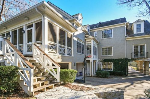 414 Brentwood Dr, Atlanta GA  30305-3205 exterior