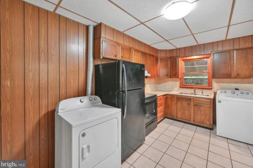 245 Nichols St, Primrose PA 17901-1215 exterior