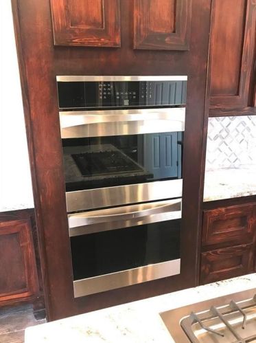 554 Brandon Rd, Conroe, TX 77302-3712
