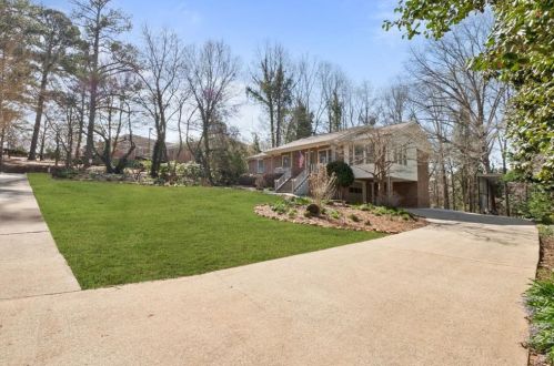 301 Jeanette St, Holly Springs, GA 30114-3216