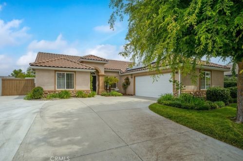 2633 Vineyard Cir, Lake Nacimiento, CA 93446-6339