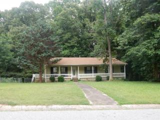 34 Oak Creek Ct, Dallas, GA 30157-8709