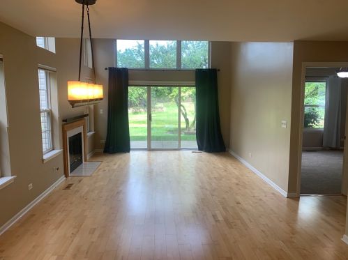 3128 Reflection Dr, Naperville IL  60564-4635 exterior