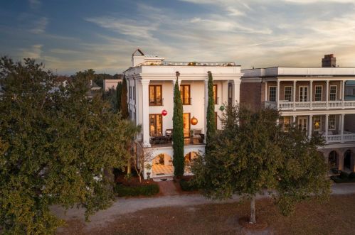 31 Krier Ln, Mount Pleasant, SC 29464-6642