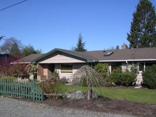 20195 Lafayette Rd, Burlington, WA 98233-1575