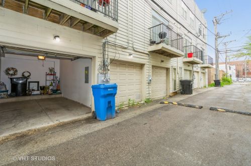 3211 Lexington St, Chicago IL  60624-4292 exterior