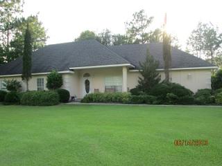 95 Cody Dr, Jesup, GA 31545-8165