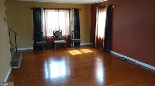 40 Berkshire Ln, Willingboro, NJ 08046-1636