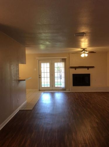 4124 Astoria St, Irving TX  75062-2915 exterior
