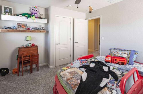 1894 Vintage Cir, Valley Home CA  95361-8678 exterior