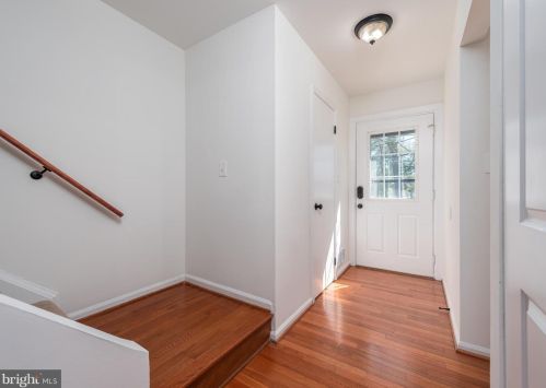 5633 Settler Pl, Columbia, MD 21044-2903