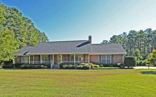 539 Melody Ln, Hartwell, GA 30643-4251
