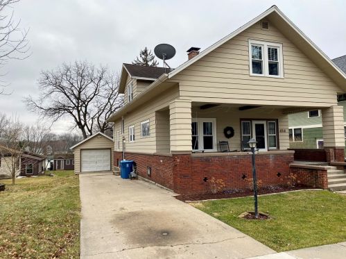 414 Mckenney St, Nelson IL  61021-1628 exterior