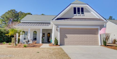 33 Blackstone River Rd, Bluffton, SC 29910-4463