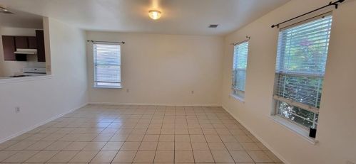 12316 Briarcreek Loop, Webberville TX  78653-4618 exterior