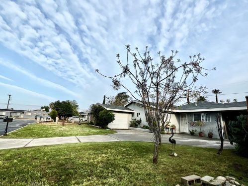 158 Madrona St, Rialto, CA 92376-4319