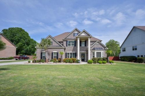113 Traditions Ln, Hampton, GA 30228-2393