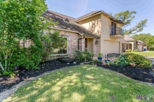 1623 Orleans Quarters Dr, Brusly LA  70719-2172 exterior