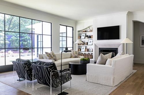 4234 Club Ln, Atlanta GA  30319-1140 exterior