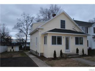 19 Cranston Ave, Huntington, CT 06484-5542