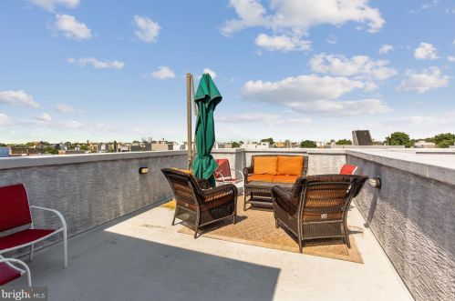 1545 Dorrance St, Philadelphia PA  19146-4625 exterior