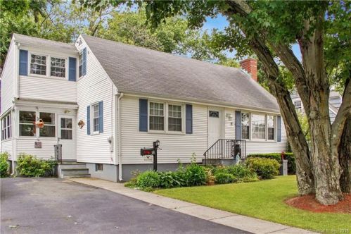 38 Emerson St, Norwalk, CT 06855-2136