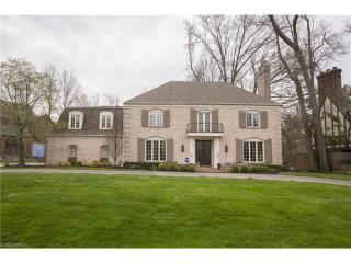 17823 Lake Rd, Cleveland, OH 44107-1052