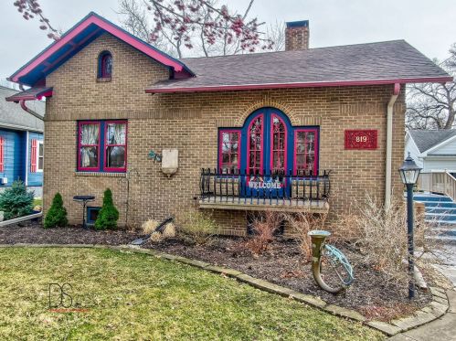 819 Pearl St, Ottawa, IL 61350-3049