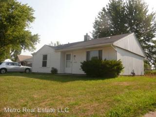 2823 Larwill Ct, Fort Wayne IN  46806-3916 exterior