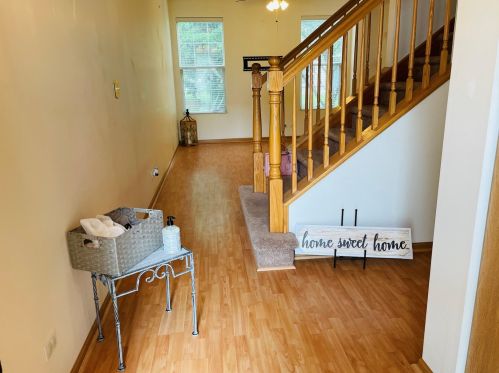 1937 Golden Gate Ln, Naperville IL  60563-2143 exterior