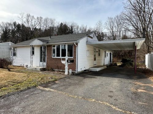 110 Peters Cir, Southington, CT 06489-3700