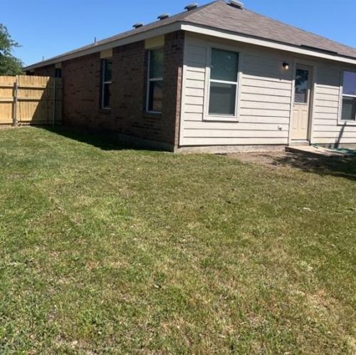 6721 Waterhill Ln, Fort Worth TX  76179-4161 exterior