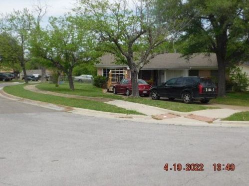 1707 Caravan Trl, Dallas, TX 75241-2109