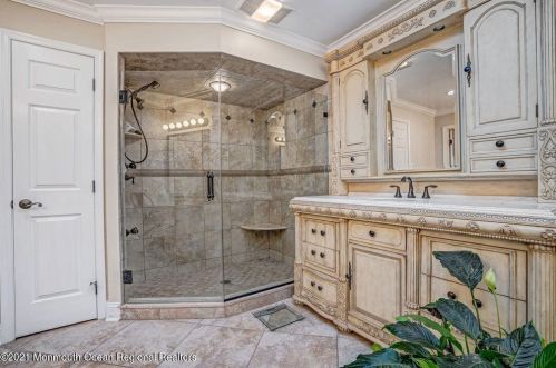 1400 Cp Ave, Tinton Falls NJ 07712-4803 exterior