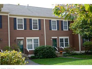 117 Foxbridge Village Rd, Branford, CT 06405-2277