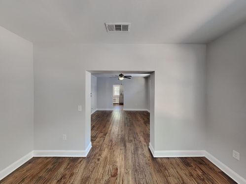 1115 Hawthorne Ave, Fort Worth TX  76110-1917 exterior