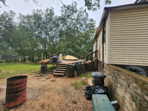 1589 Broad St, Conyers GA  30012-3706 exterior