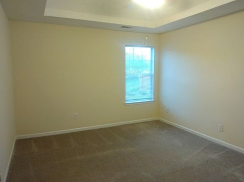 3414 Creekview Dr, Rex GA 30273-5039 exterior