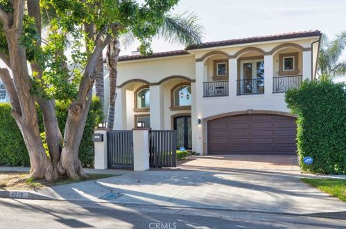 4719 Tobias Ave, Van Nuys CA  91403-2826 exterior